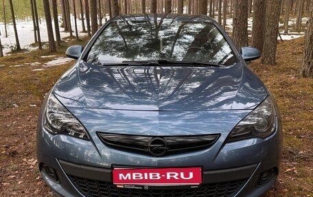 Opel Astra J, 2013 год, 980 000 рублей, 1 фотография
