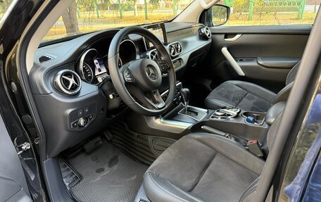 Mercedes-Benz X-Класс I, 2018 год, 3 650 000 рублей, 12 фотография