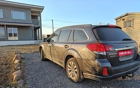 Subaru Outback IV рестайлинг, 2010 год, 1 020 000 рублей, 1 фотография