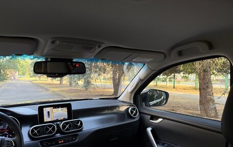 Mercedes-Benz X-Класс I, 2018 год, 3 650 000 рублей, 19 фотография