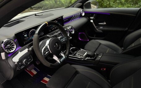 Mercedes-Benz CLA AMG, 2021 год, 4 700 000 рублей, 11 фотография