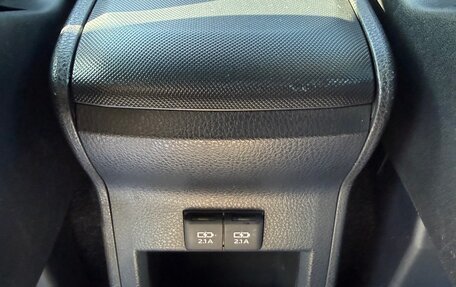 Toyota Noah III, 2018 год, 2 300 000 рублей, 21 фотография