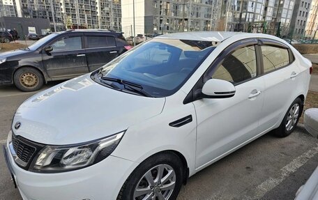 KIA Rio III рестайлинг, 2013 год, 1 100 000 рублей, 5 фотография