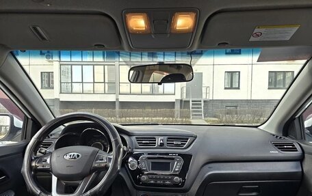 KIA Rio III рестайлинг, 2013 год, 1 100 000 рублей, 20 фотография