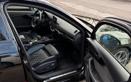 Audi A4, 2019 год, 4 150 000 рублей, 15 фотография