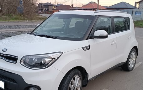 KIA Soul II рестайлинг, 2017 год, 1 400 000 рублей, 8 фотография
