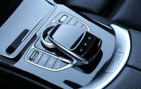 Mercedes-Benz C-Класс, 2019 год, 4 300 000 рублей, 16 фотография