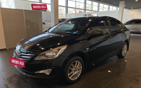 Hyundai Solaris II рестайлинг, 2015 год, 860 000 рублей, 7 фотография