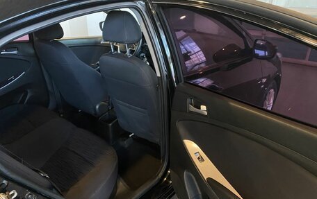 Hyundai Solaris II рестайлинг, 2015 год, 860 000 рублей, 25 фотография