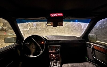 Mercedes-Benz E-Класс, 1994 год, 250 000 рублей, 4 фотография