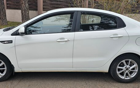 KIA Rio III рестайлинг, 2015 год, 800 000 рублей, 4 фотография