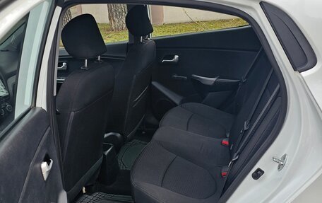 KIA Rio III рестайлинг, 2015 год, 800 000 рублей, 8 фотография