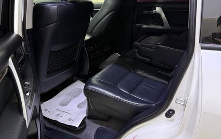 Toyota Land Cruiser 200, 2014 год, 3 950 000 рублей, 8 фотография