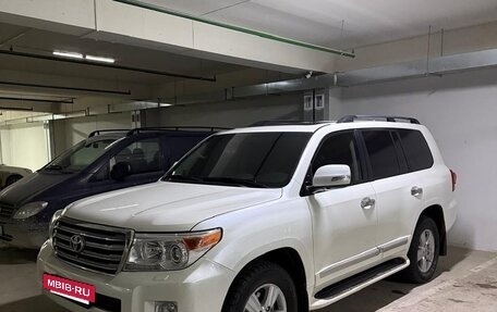 Toyota Land Cruiser 200, 2014 год, 3 950 000 рублей, 13 фотография
