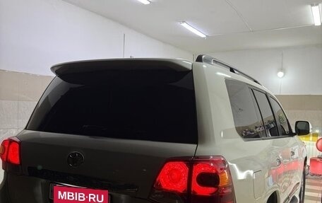 Toyota Land Cruiser 200, 2014 год, 3 950 000 рублей, 10 фотография