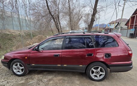 Toyota Caldina, 1994 год, 245 000 рублей, 5 фотография