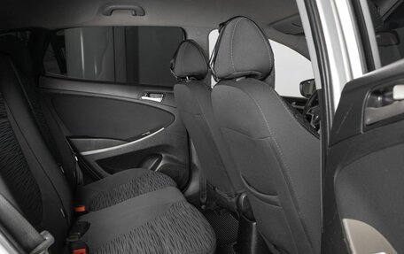 Hyundai Solaris II рестайлинг, 2015 год, 945 000 рублей, 8 фотография