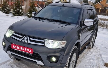 Mitsubishi Pajero Sport II рестайлинг, 2015 год, 2 175 000 рублей, 5 фотография