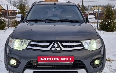 Mitsubishi Pajero Sport II рестайлинг, 2015 год, 2 175 000 рублей, 4 фотография
