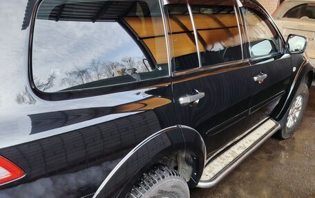 Mitsubishi Pajero Sport II рестайлинг, 2015 год, 2 200 000 рублей, 4 фотография