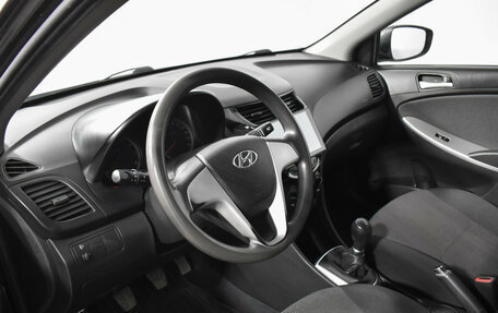 Hyundai Solaris II рестайлинг, 2013 год, 649 000 рублей, 9 фотография