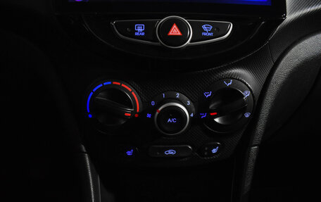 Hyundai Solaris II рестайлинг, 2013 год, 649 000 рублей, 16 фотография