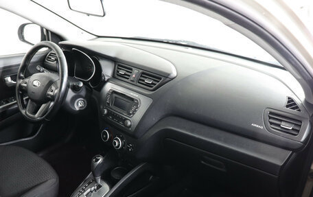 KIA Rio III рестайлинг, 2013 год, 749 000 рублей, 10 фотография