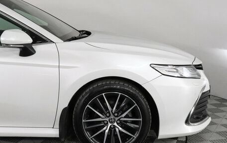 Toyota Camry, 2021 год, 3 397 000 рублей, 13 фотография