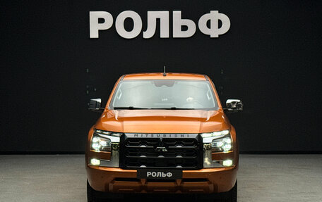 Mitsubishi L200, 2024 год, 5 300 000 рублей, 2 фотография