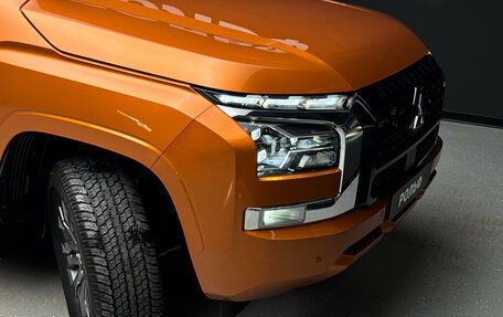 Mitsubishi L200, 2024 год, 5 300 000 рублей, 8 фотография