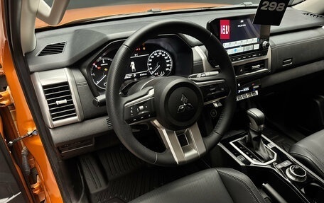 Mitsubishi L200, 2024 год, 5 300 000 рублей, 19 фотография