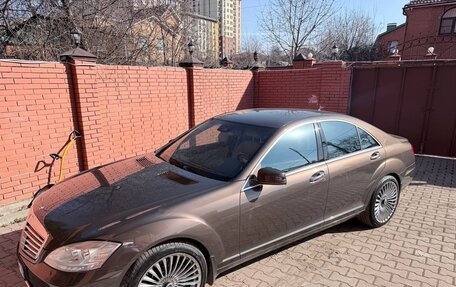 Mercedes-Benz S-Класс, 2009 год, 2 550 000 рублей, 3 фотография