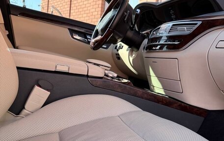 Mercedes-Benz S-Класс, 2009 год, 2 550 000 рублей, 21 фотография