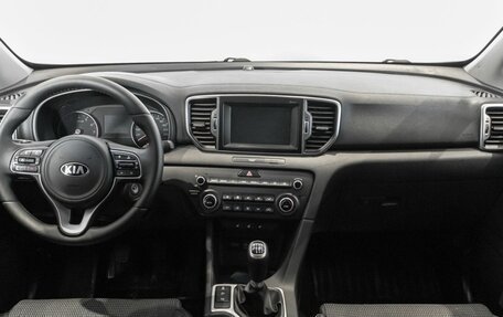 KIA Sportage IV рестайлинг, 2017 год, 1 887 900 рублей, 6 фотография