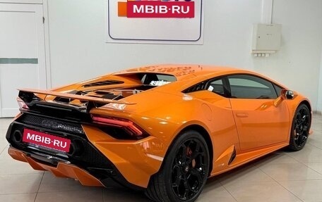 Lamborghini Huracán, 2024 год, 35 000 000 рублей, 8 фотография