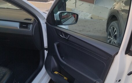 Skoda Rapid I, 2018 год, 850 000 рублей, 14 фотография