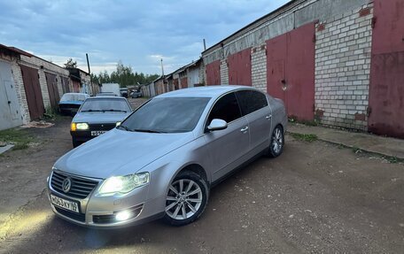 Volkswagen Passat B6, 2008 год, 710 000 рублей, 2 фотография