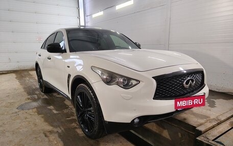 Infiniti FX II, 2010 год, 1 750 000 рублей, 6 фотография