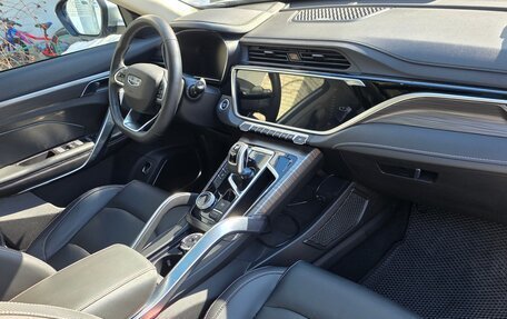 Geely Atlas, 2022 год, 1 900 000 рублей, 4 фотография