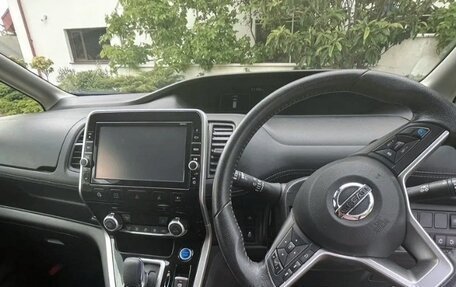 Nissan Serena IV, 2019 год, 1 950 000 рублей, 14 фотография