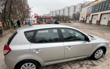 KIA cee'd I рестайлинг, 2012 год, 800 000 рублей, 5 фотография