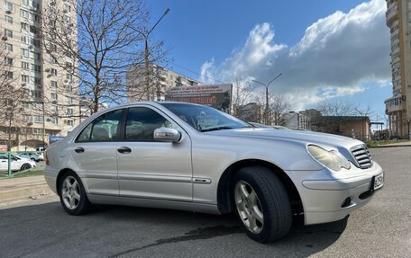 Mercedes-Benz C-Класс, 2003 год, 700 000 рублей, 3 фотография