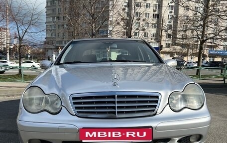 Mercedes-Benz C-Класс, 2003 год, 700 000 рублей, 7 фотография