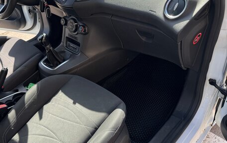 Ford Fiesta, 2015 год, 730 000 рублей, 6 фотография