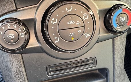 Ford Fiesta, 2015 год, 730 000 рублей, 11 фотография