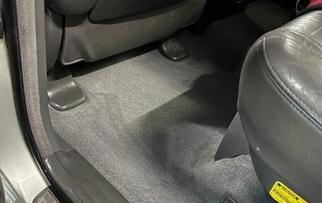 Lexus GX I, 2004 год, 1 750 000 рублей, 10 фотография