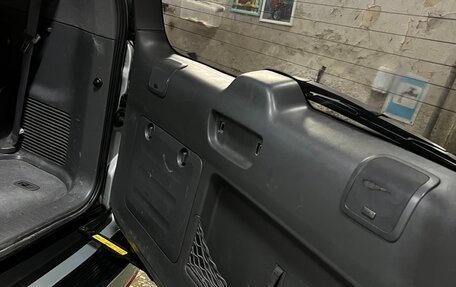 Lexus GX I, 2004 год, 1 750 000 рублей, 25 фотография