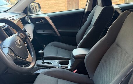 Toyota RAV4, 2013 год, 2 000 000 рублей, 5 фотография