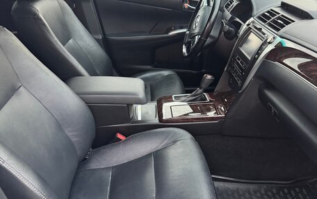 Toyota Camry, 2016 год, 1 950 000 рублей, 9 фотография