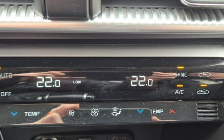 KIA K5, 2020 год, 2 300 000 рублей, 14 фотография